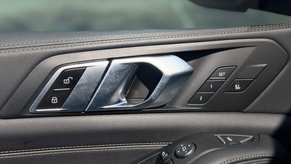 Certified 2024 BMW X5 xDrive40i w/ Premium Package image 16