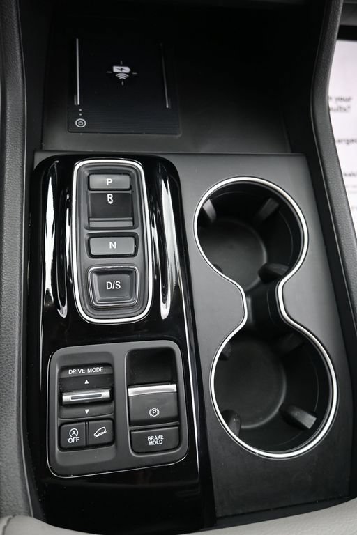 Used 2024 Honda Pilot Elite image 19
