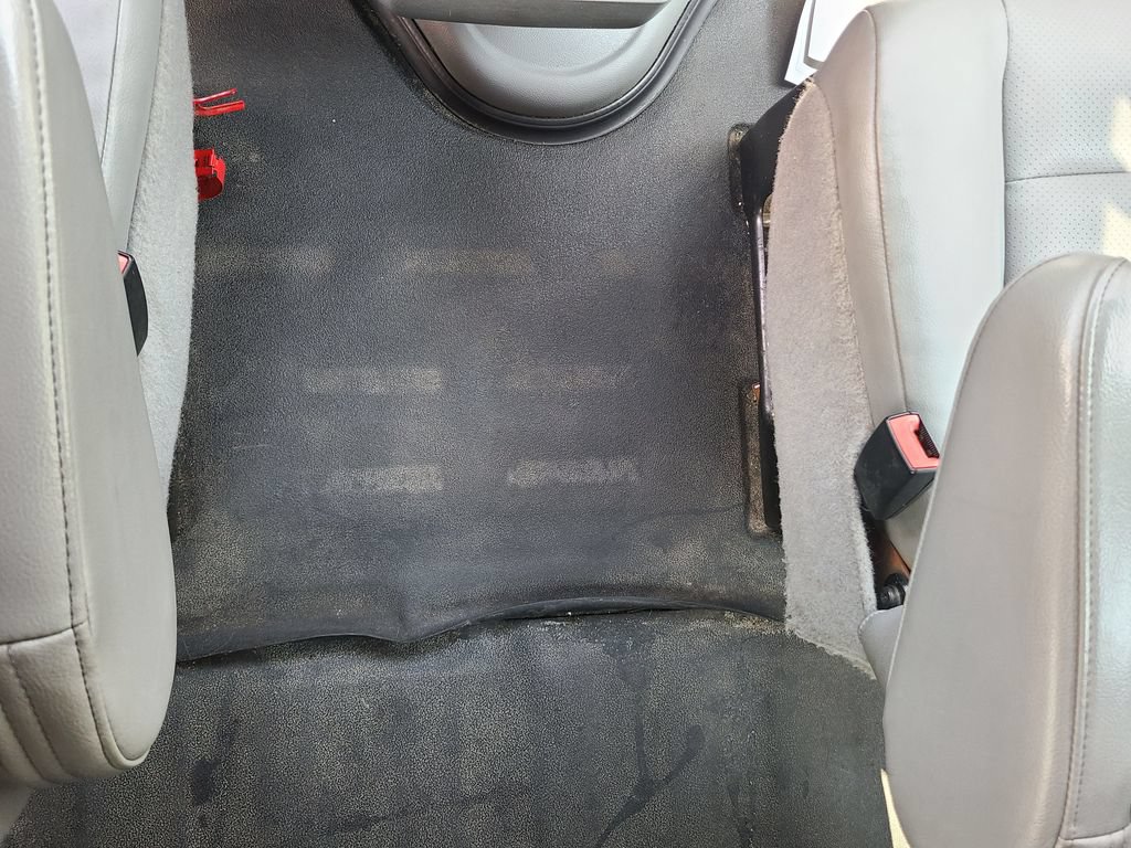 Used 2014 Ford E-350 and Econoline 350 XL w/ Power Windows & Locks Group RWD image 22