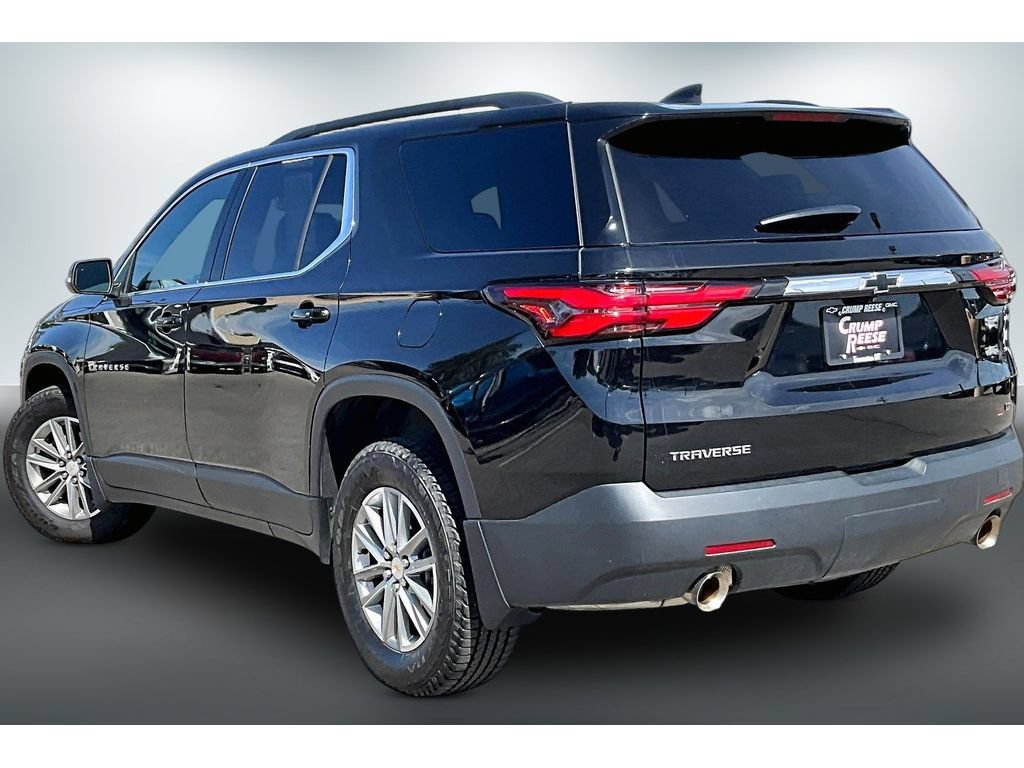 Used 2023 Chevrolet Traverse LT FWD image 4
