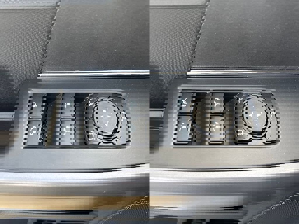 New 2026 Ford F150 XLT w/ Equipment Group 302A MID image 17