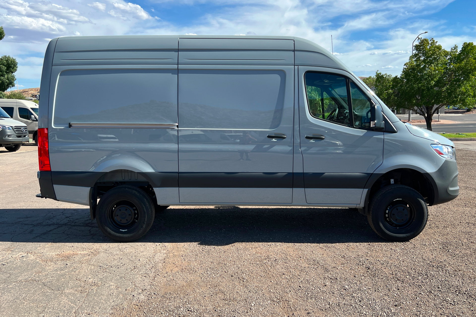 New 2025 Mercedes-Benz Sprinter 2500 image 6