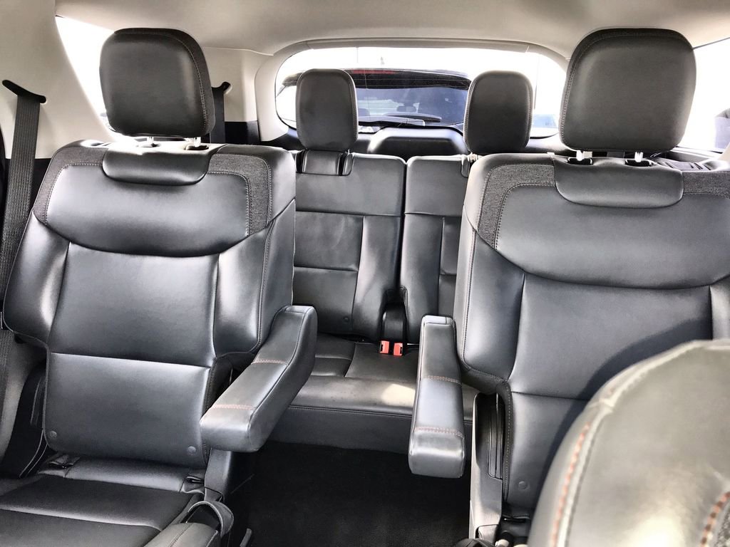 Used 2025 Ford Explorer Active w/ Active Comfort Package AWD/4WD image 23