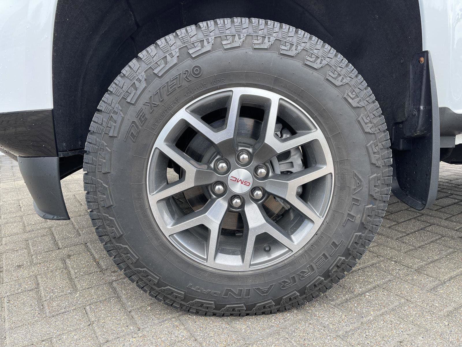 Used 2022 GMC Canyon AT4 w/ Trailering Package AWD/4WD image 10