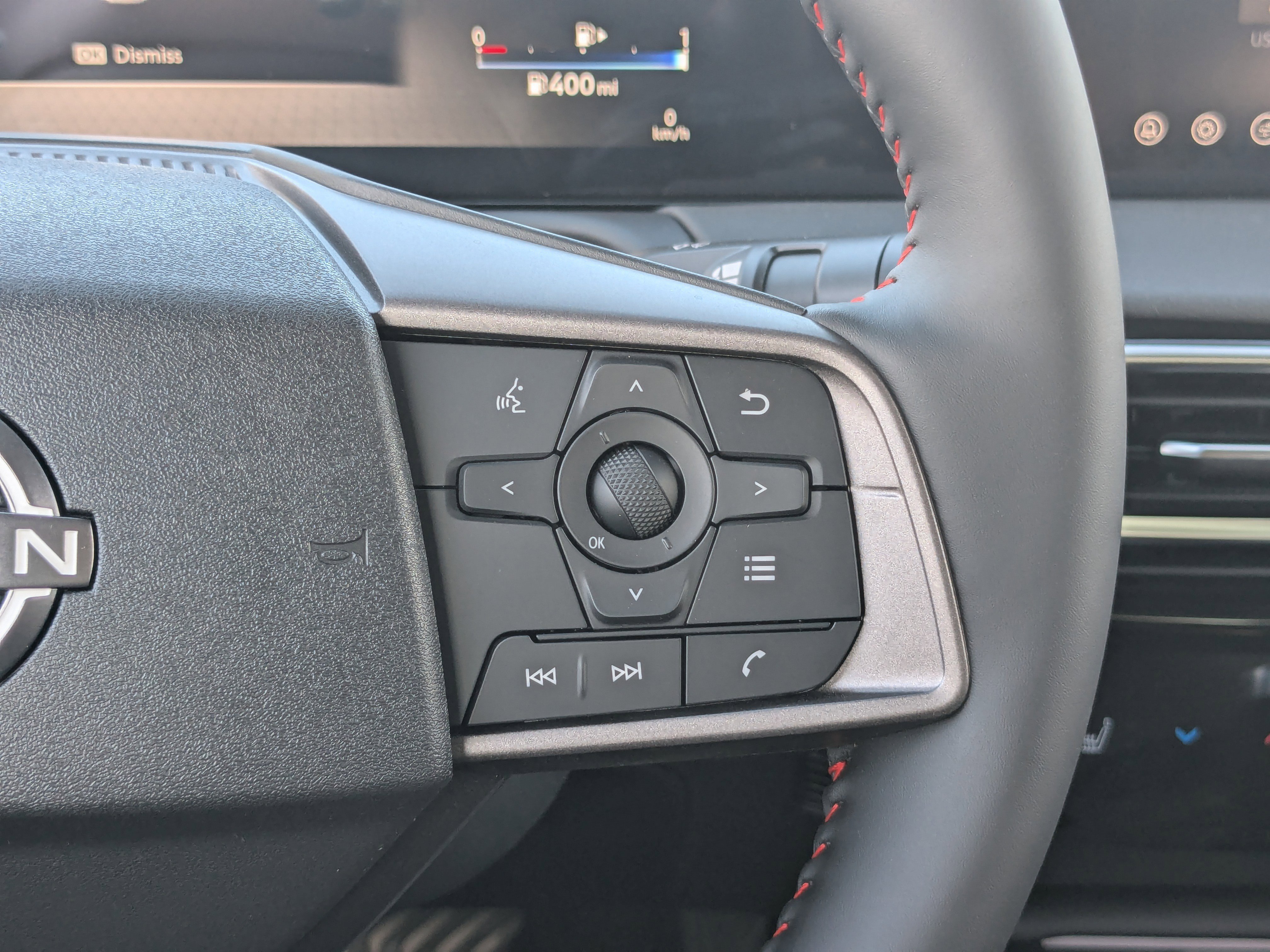 New 2026 Nissan Sentra SR w/ SR Premium Package FWD image 15