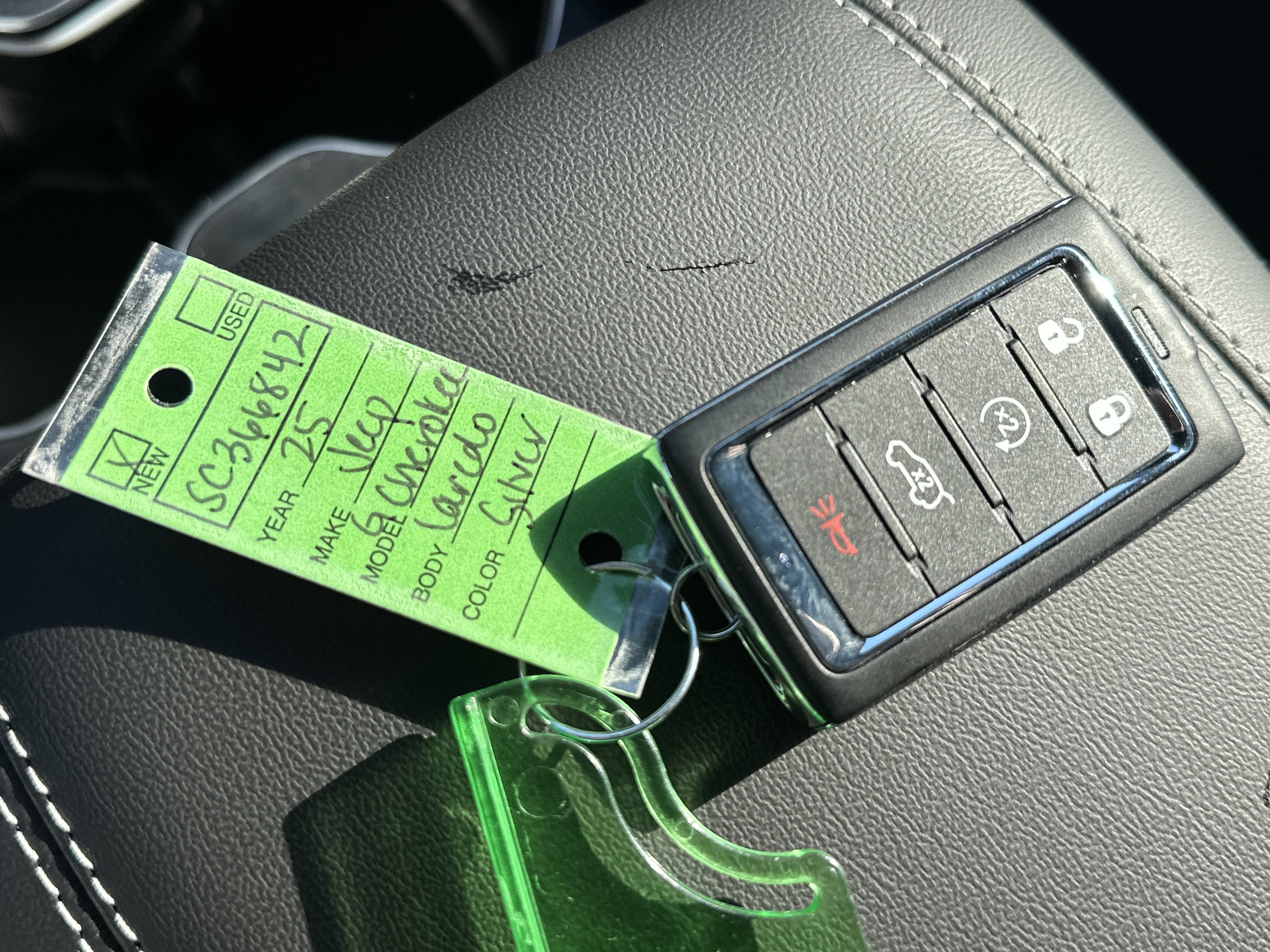 New 2025 Jeep Grand Cherokee Altitude image 3