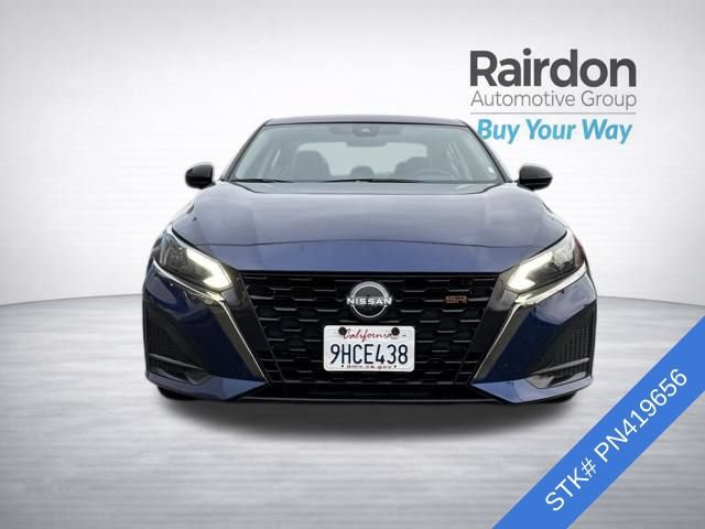 Used 2023 Nissan Altima 2.5 SR FWD image 3