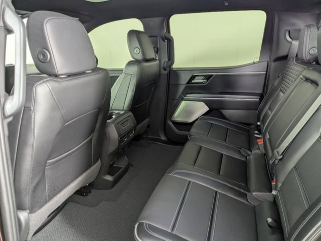 Used 2025 GMC Sierra EV Denali AWD/4WD image 17