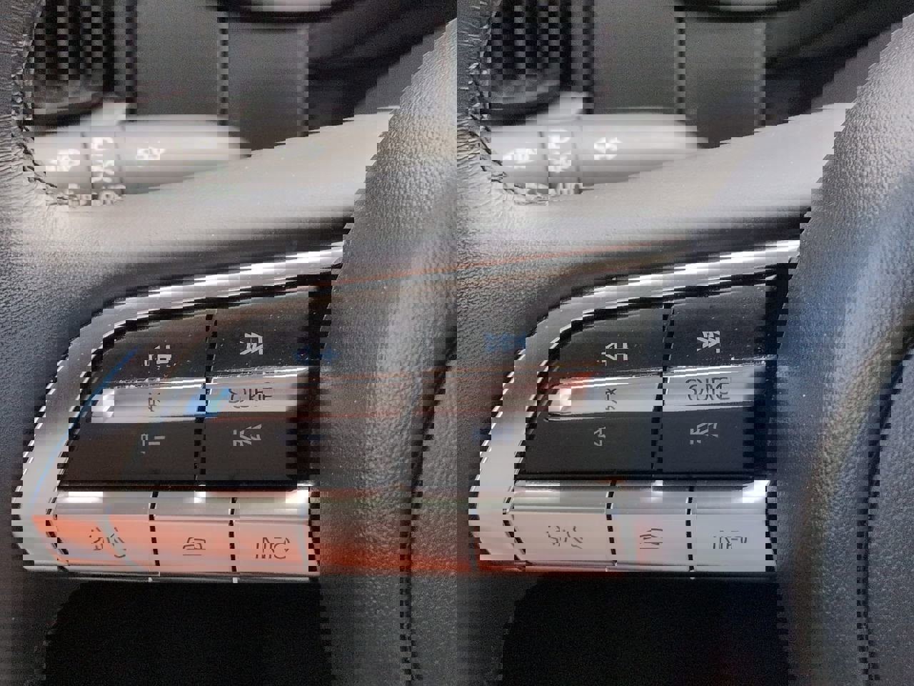 Certified 2025 MAZDA CX-50 AWD 2.5 S w/ Weather Package image 24