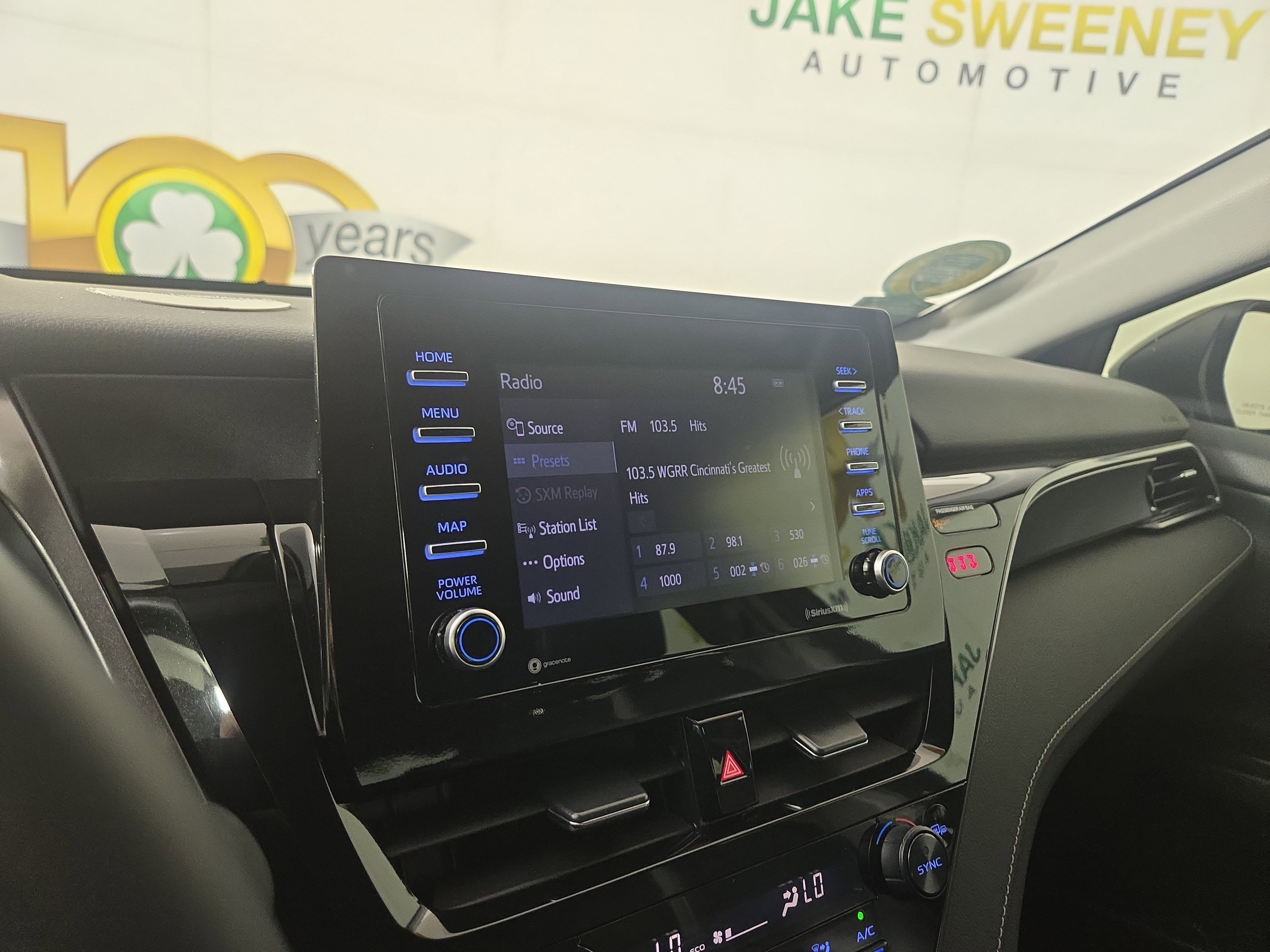 Used 2023 Toyota Camry SE image 19