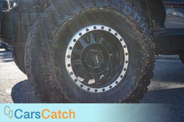 Used 2015 Jeep Wrangler Unlimited Rubicon AWD/4WD image 16