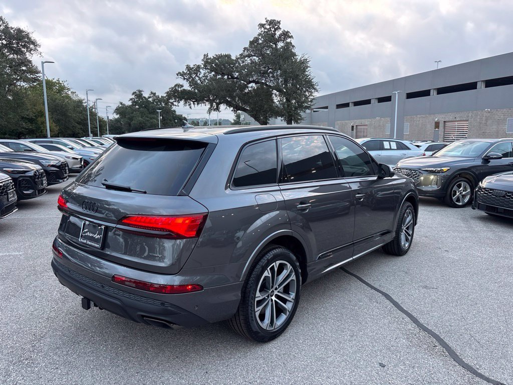 New 2026 Audi Q7 2.0T Premium AWD/4WD image 6