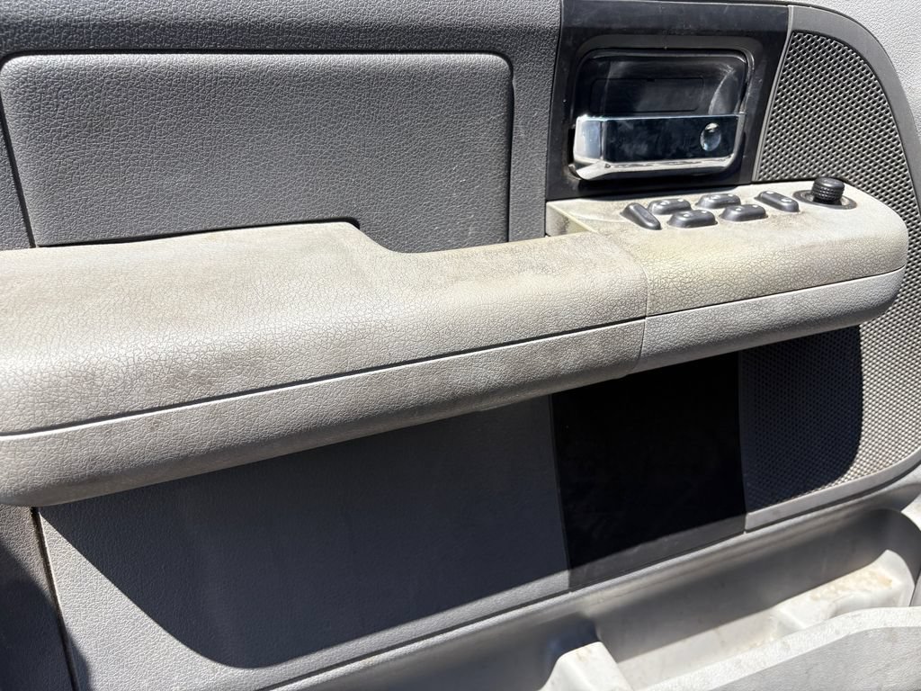 Used 2008 Ford F150 XLT AWD/4WD image 12