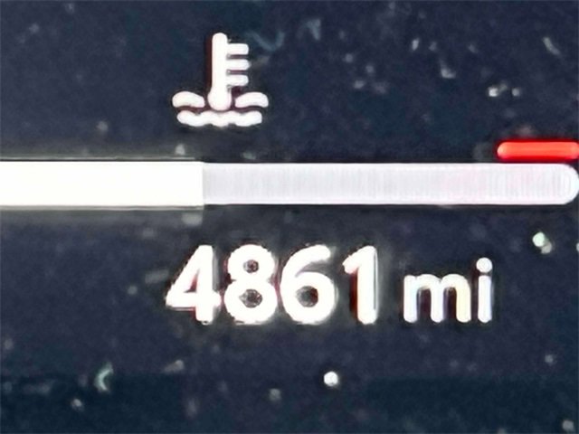 Certified 2025 Toyota Camry XLE image 30