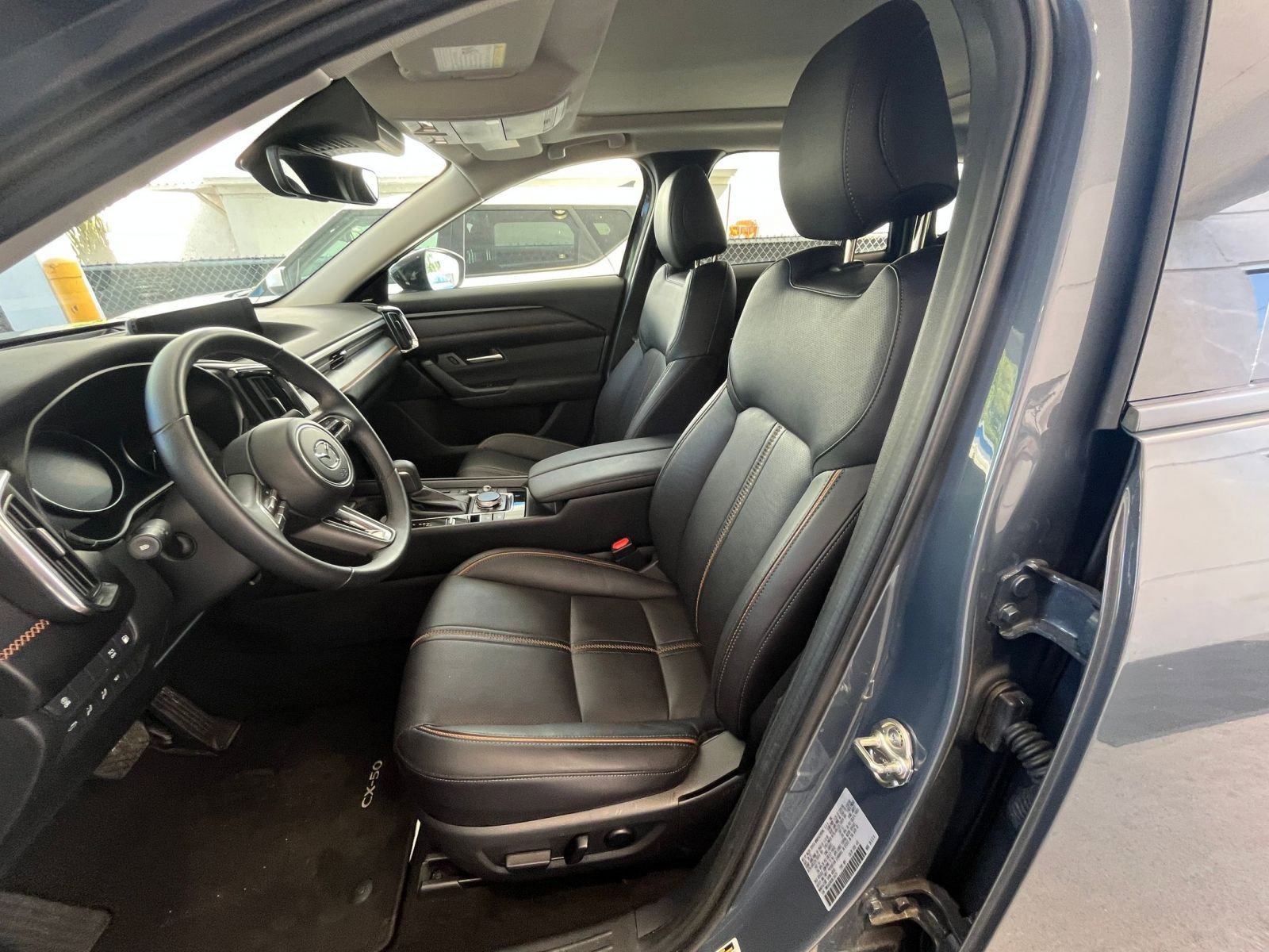 Used 2025 MAZDA CX-50 2.5 Hybrid w/ Premium Plus Pkg image 28