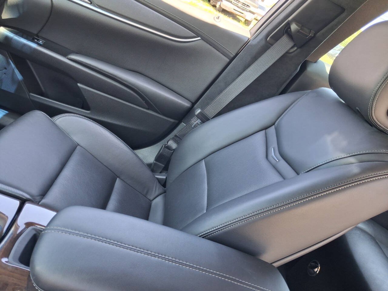 Used 2017 Cadillac XTS FWD image 14