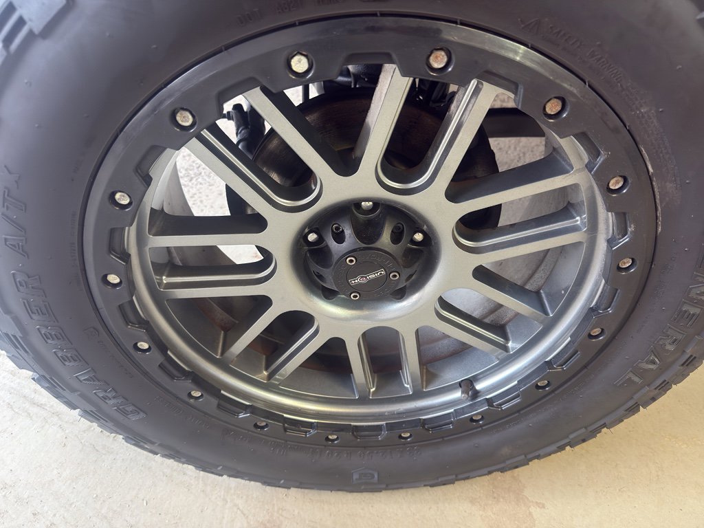 Used 2018 Jeep Wrangler Sport image 28