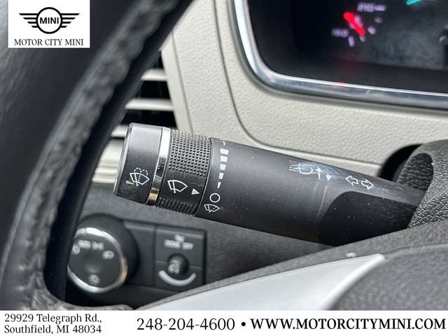 Used 2010 Chevrolet Traverse LTZ AWD/4WD image 29