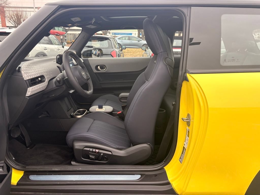Certified 2026 MINI Cooper S FWD image 14