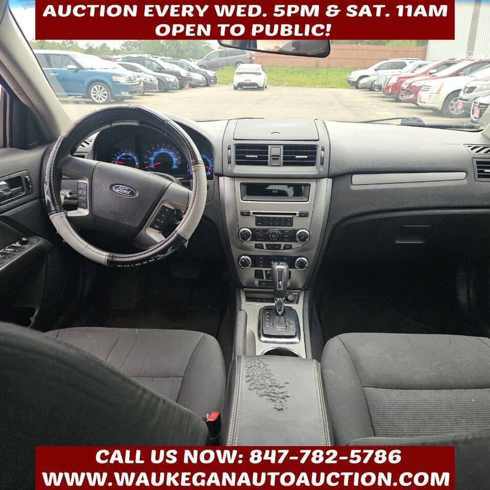 Used 2012 Ford Fusion SE image 8