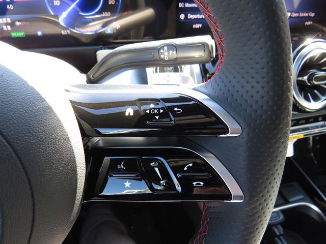 Used 2024 Mercedes-Benz EQB 300 4MATIC image 12