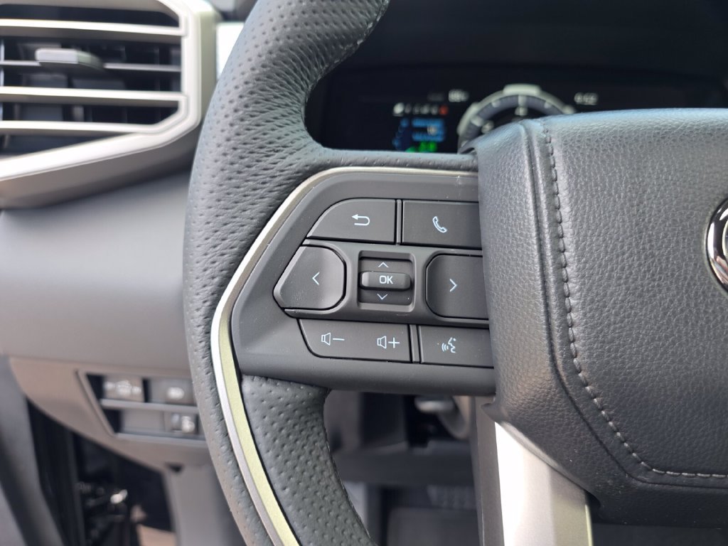 New 2026 Toyota Tundra Limited AWD/4WD image 29
