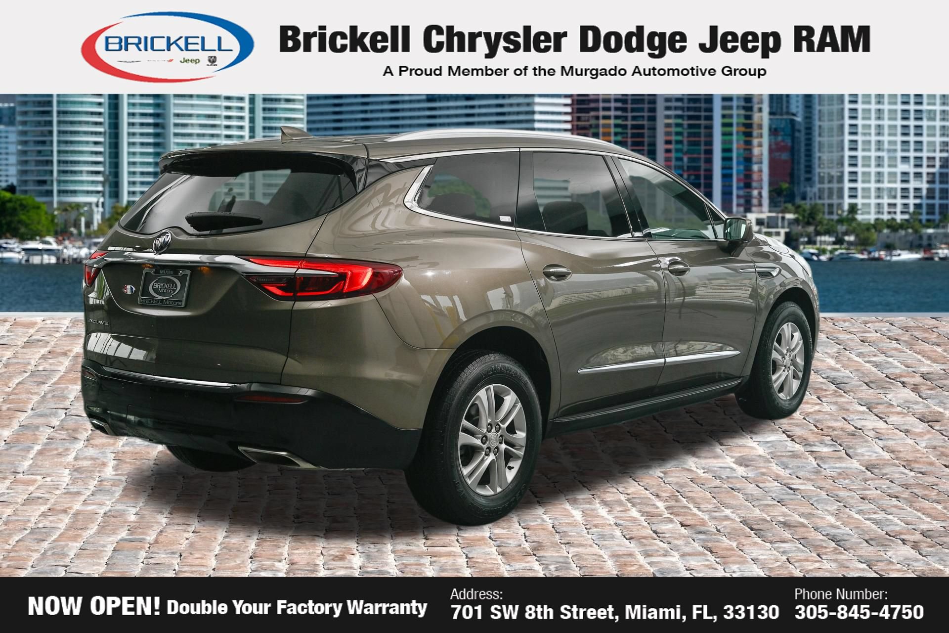 Used 2020 Buick Enclave Essence w/ LPO, Hit The Road Package FWD image 4