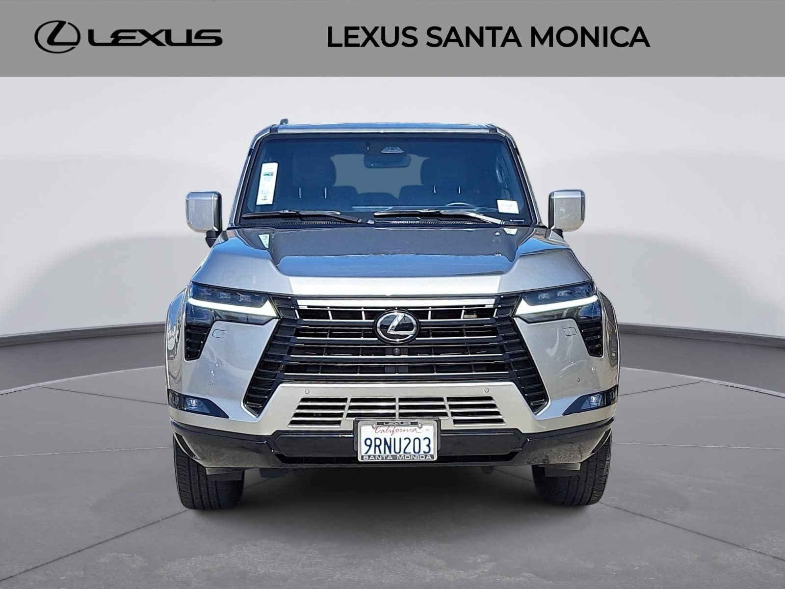 Used 2024 Lexus GX 550 w/ Accessory Package (2T) AWD/4WD image 2