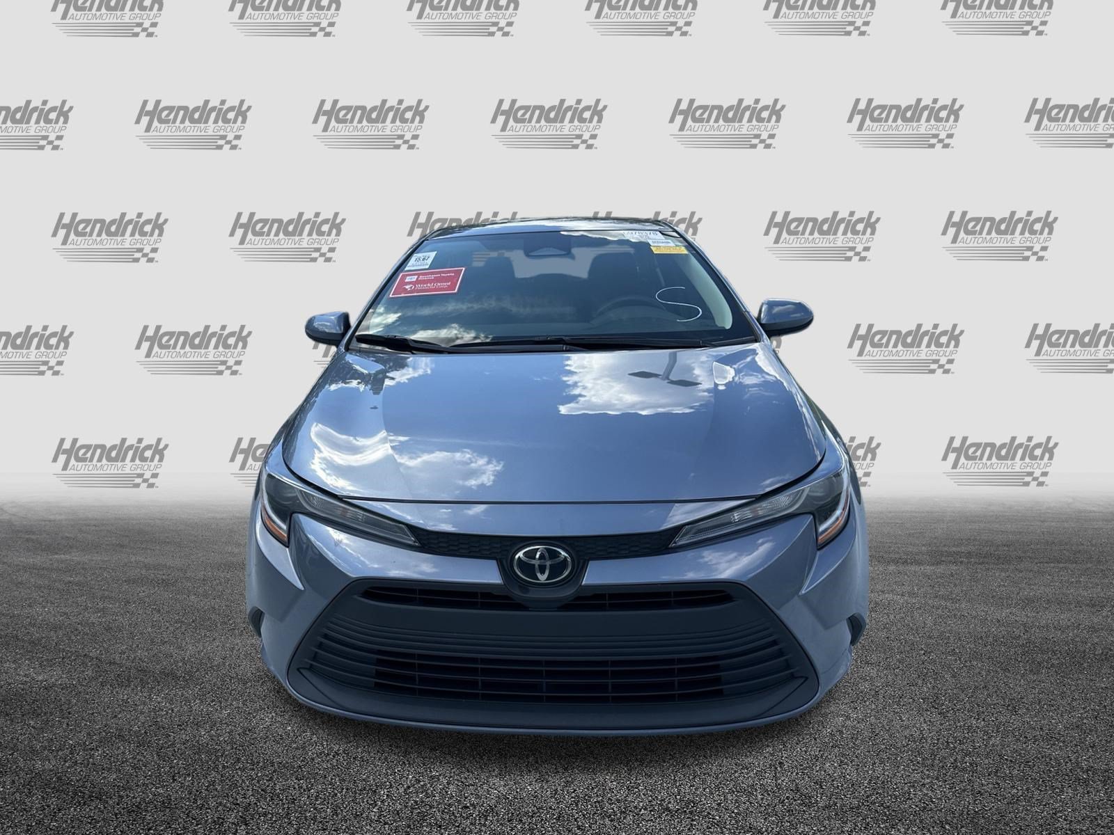 Used 2025 Toyota Corolla LE FWD image 3