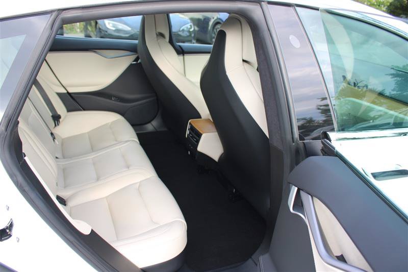 Used 2020 Tesla Model S Long Range Plus AWD/4WD image 11