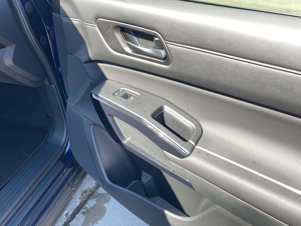 New 2026 Nissan Pathfinder SV AWD/4WD image 43