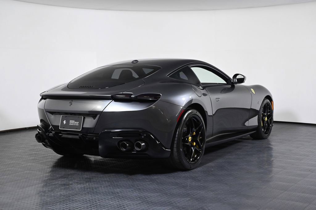 Certified 2022 Ferrari Roma RWD image 9