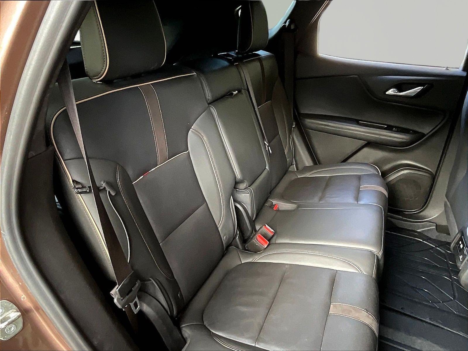 Used 2019 Chevrolet Blazer Premier w/ Sun and Wheels Package FWD image 25