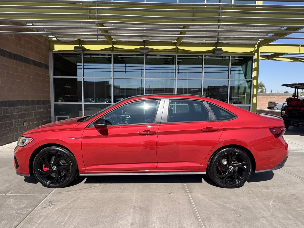 Used 2023 Volkswagen Jetta GLI Autobahn w/ GLI Black Package FWD image 7
