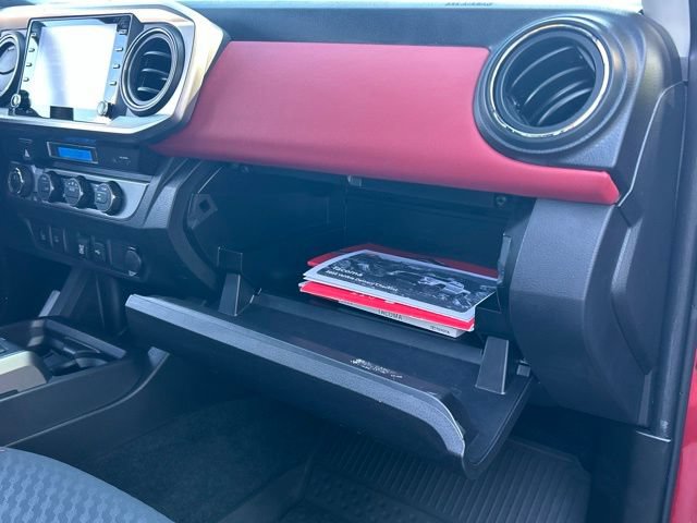 Certified 2022 Toyota Tacoma SR5 w/ Technology Package AWD/4WD image 26