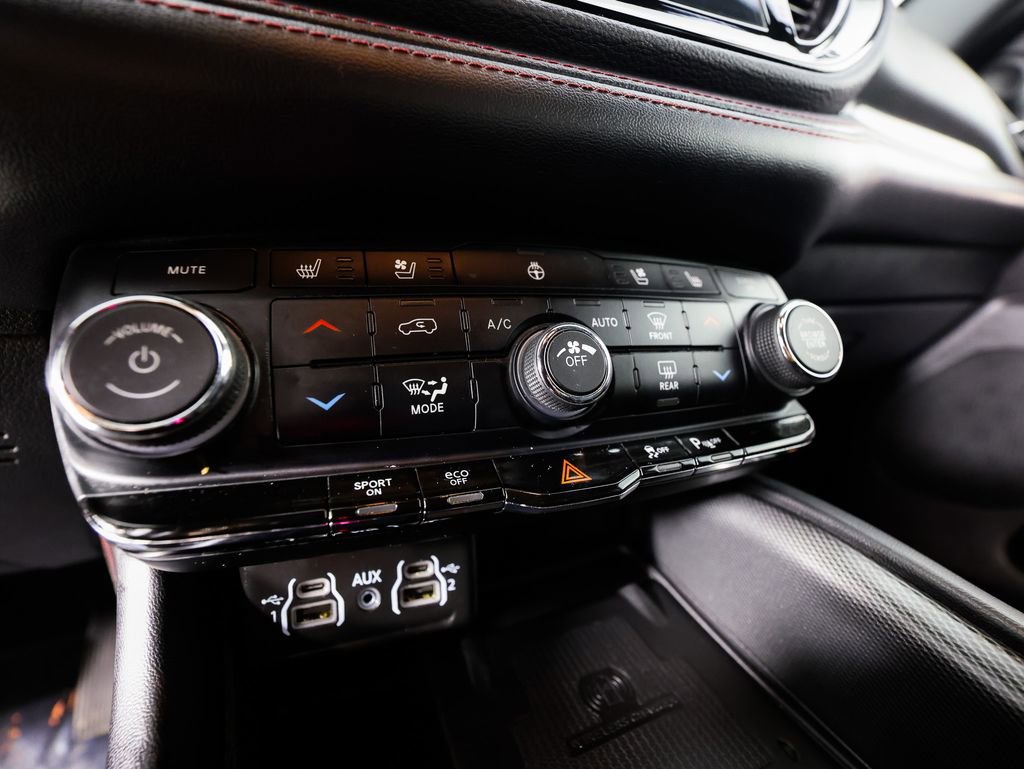 Used 2022 Dodge Durango R/T w/ Trailer Tow Group IV AWD/4WD image 30