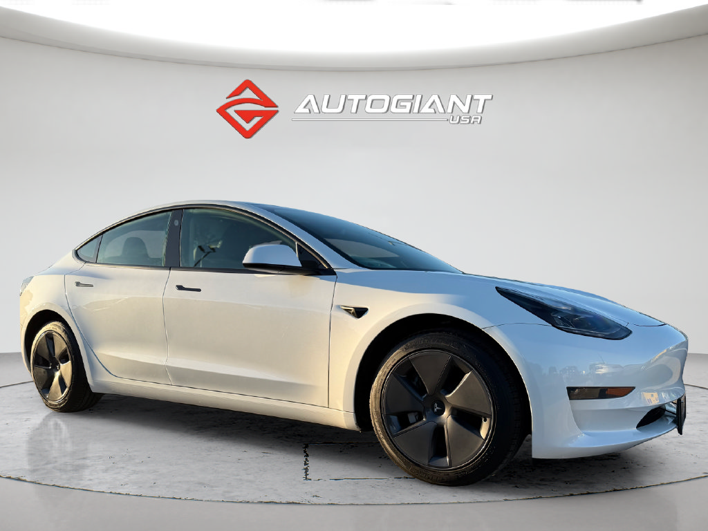 Used 2023 Tesla Model 3 Standard Range RWD image 8