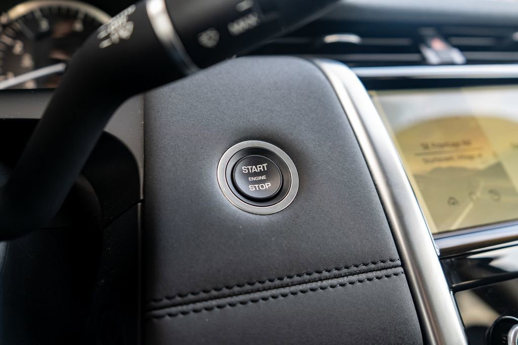 Used 2023 Land Rover Discovery Sport S image 26