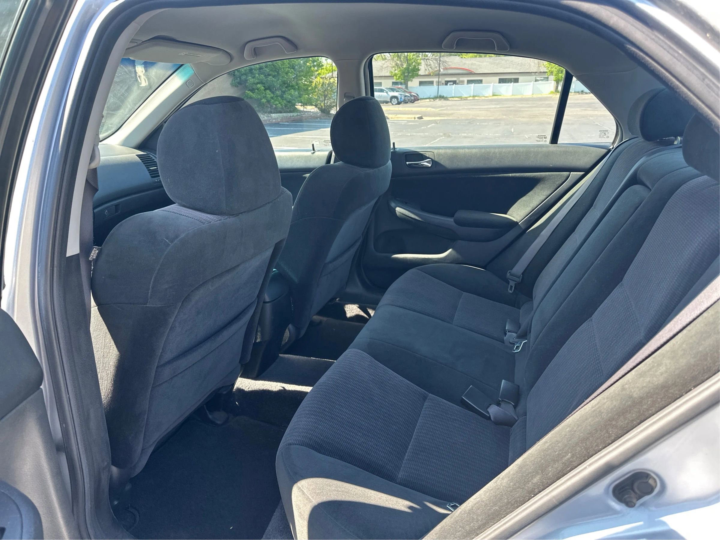 Used 2005 Honda Accord LX image 10