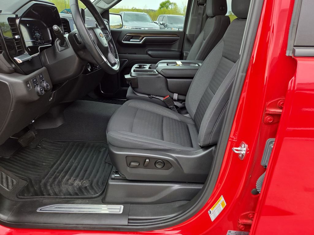 Certified 2023 Chevrolet Silverado 1500 LT AWD/4WD image 26