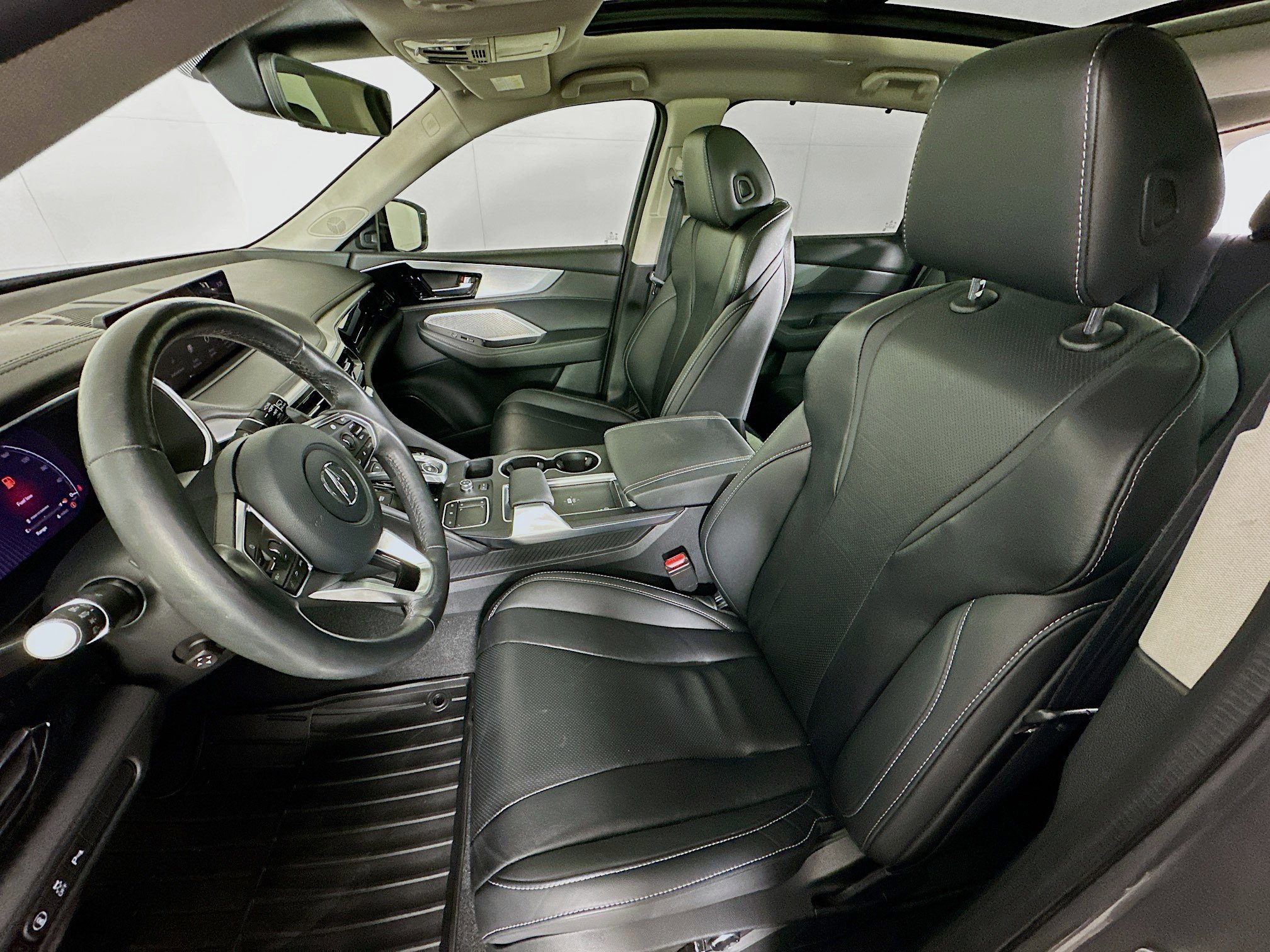 Used 2023 Acura MDX FWD w/ Technology Package image 13