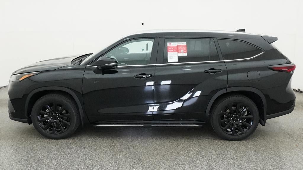 New 2026 Toyota Highlander XLE AWD/4WD image 3