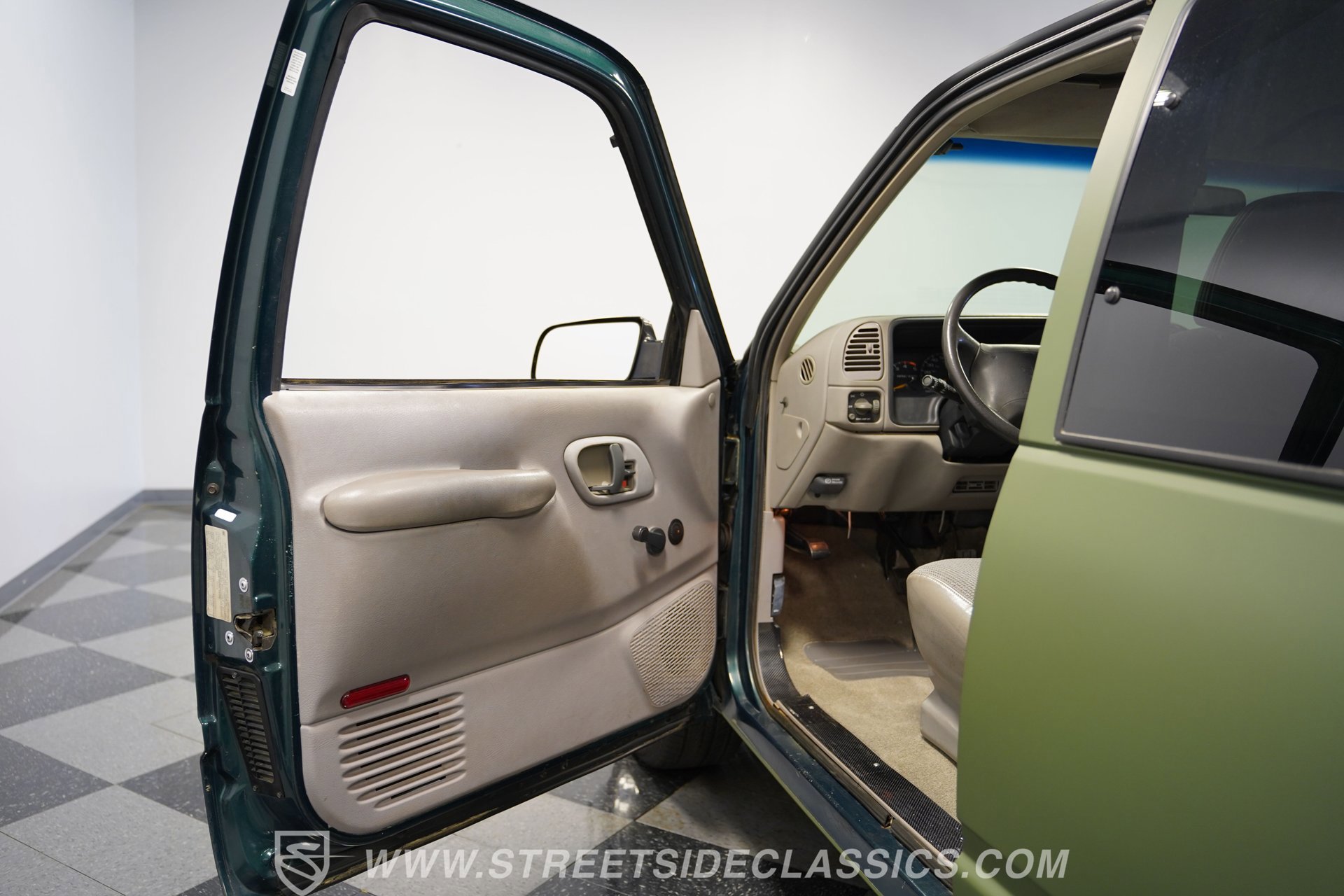 Used 1995 GMC Sierra 1500 2WD Extended Cab image 36