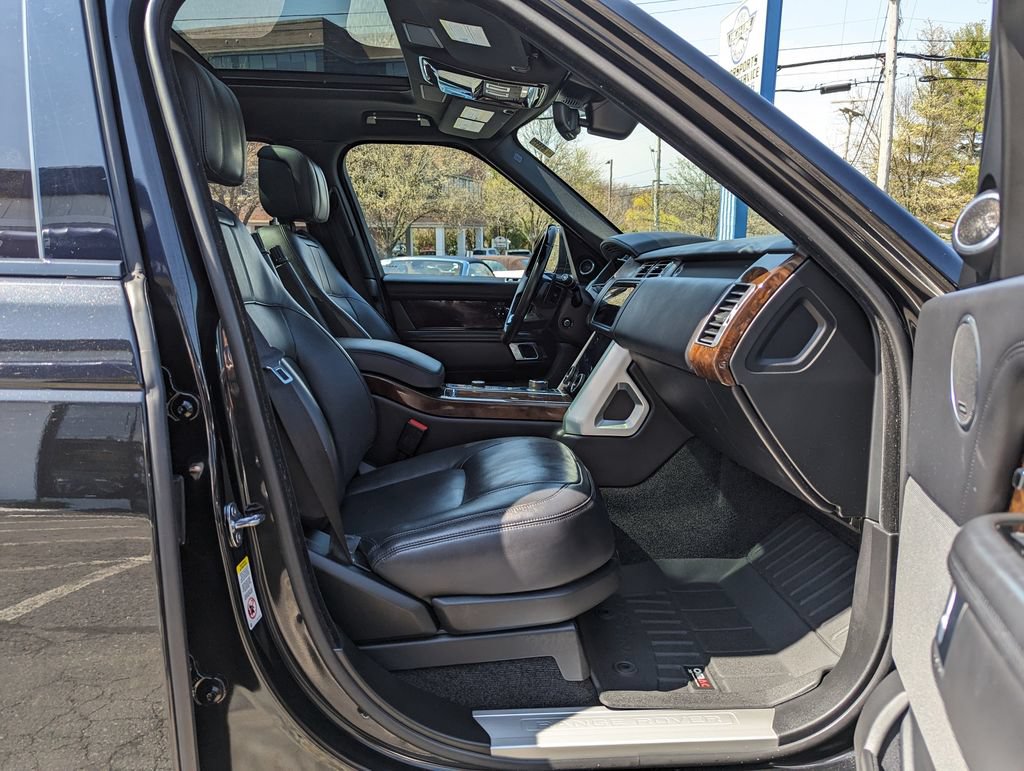 Used 2020 Land Rover Range Rover HSE AWD/4WD image 34
