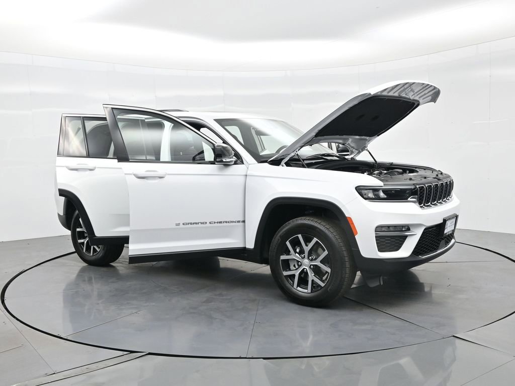 New 2025 Jeep Grand Cherokee Limited image 37