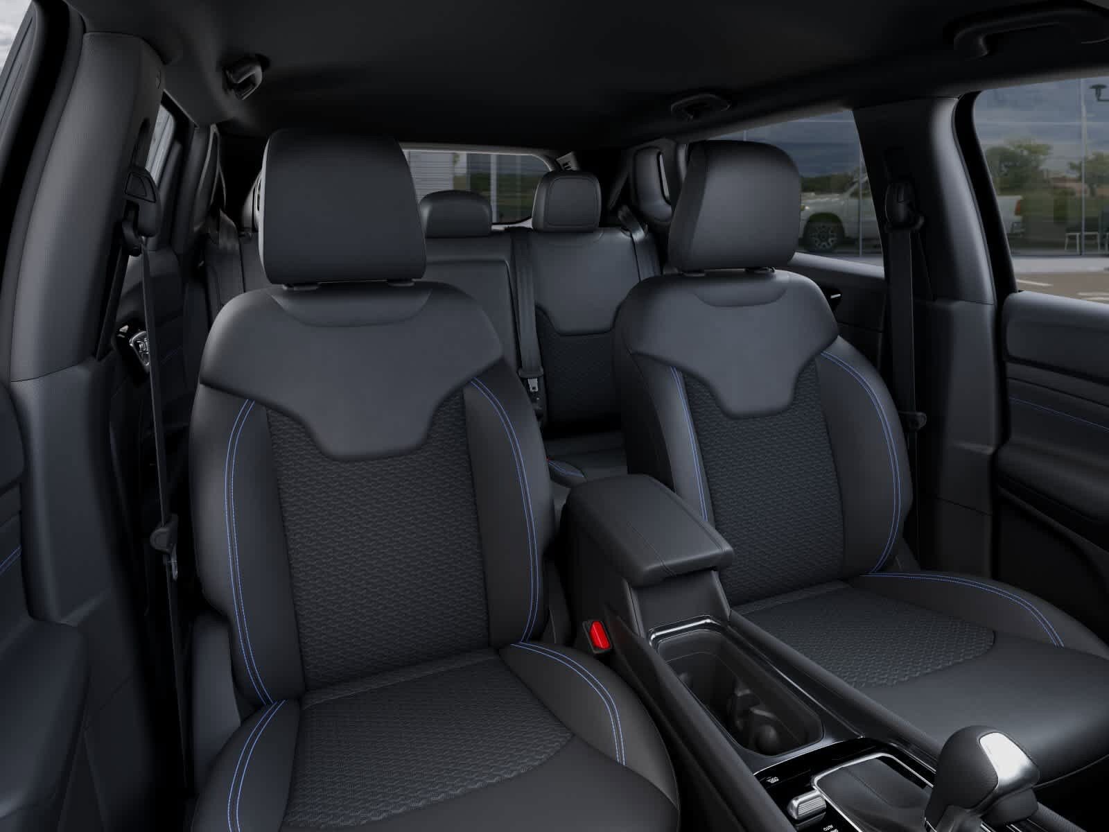 New 2026 Jeep Compass Latitude AWD/4WD image 16