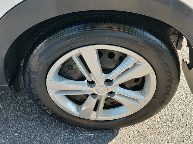 Certified 2021 Nissan Kicks S FWD image 19