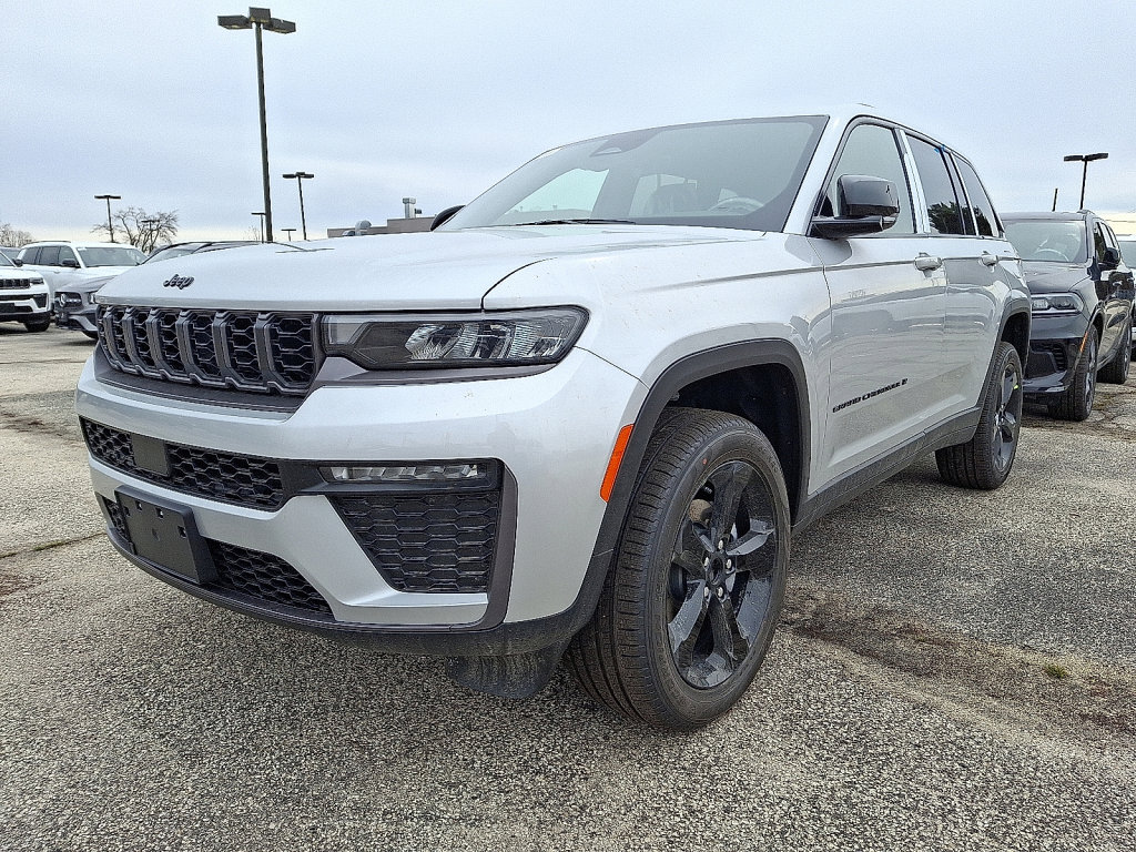 New 2026 Jeep Grand Cherokee Limited image 1
