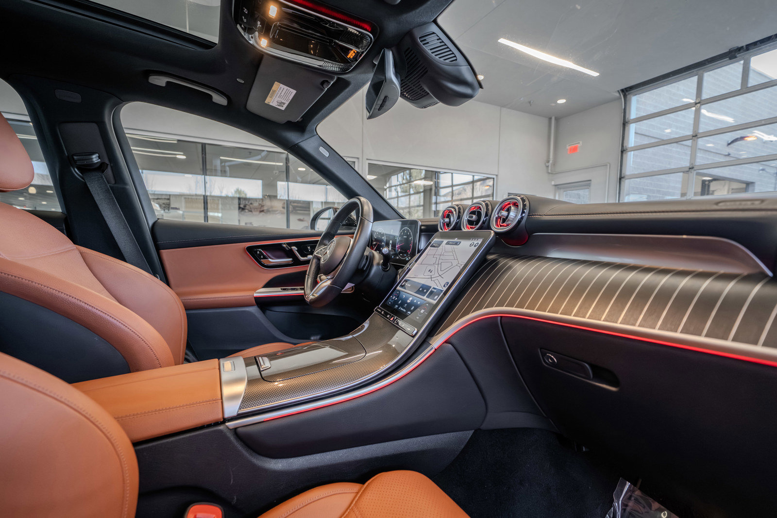 Used 2023 Mercedes-Benz GLC 300 image 17