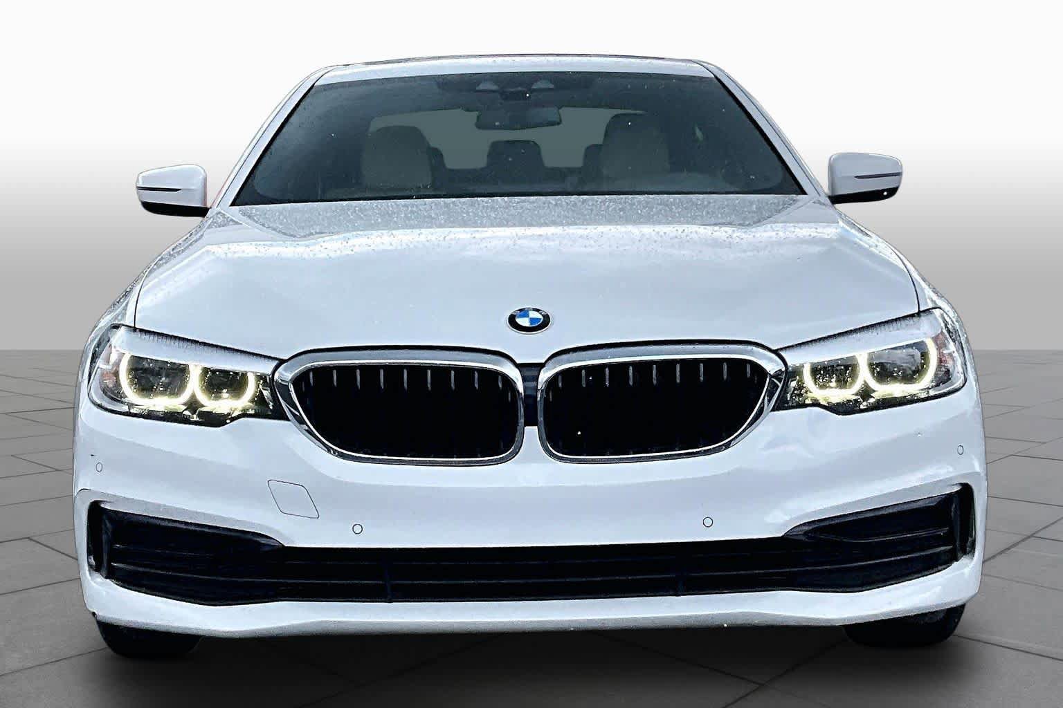 Used 2019 BMW 530i w/ Convenience Package RWD image 3